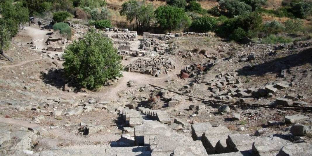 Hem deniz hem kültür tatili! Çeşme’de zaman yolculuğu bir başka: Antik Yunan mirası “Erythrai Antik Kenti” 6
